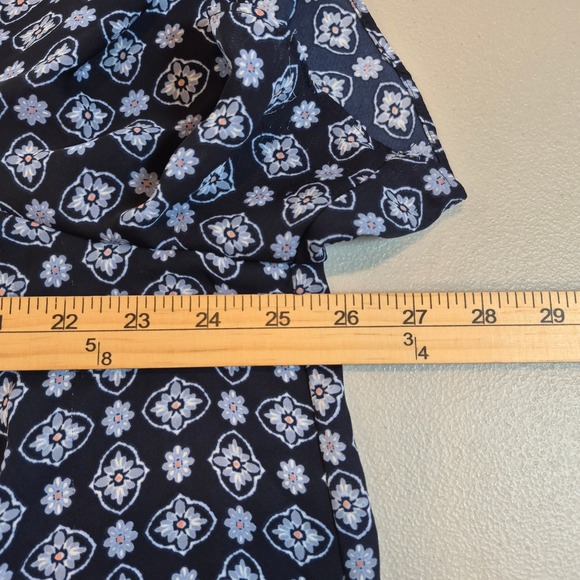 J. Jill Wearever Navy Blue Medallion Square Neck Blouse XL Travel Minimalist - Picture 10 of 11